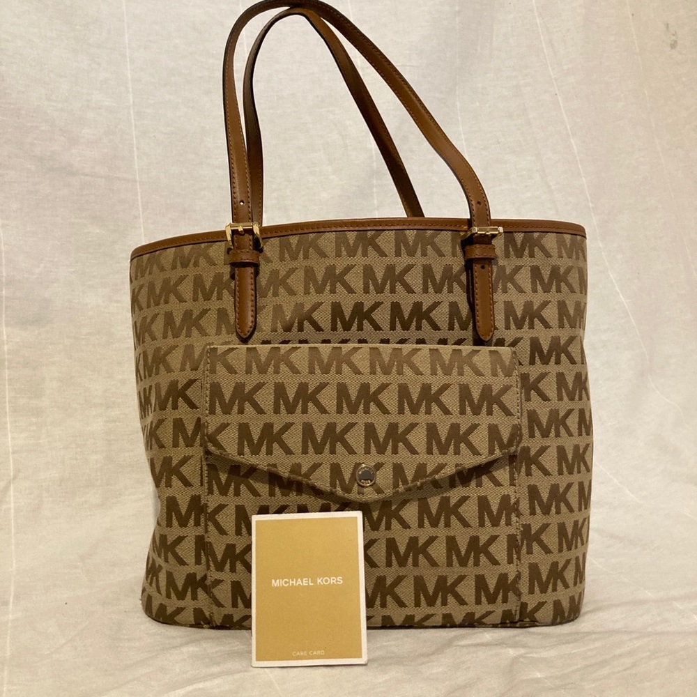 NWT Michael by Michael Kors Jet Set Logo Bag